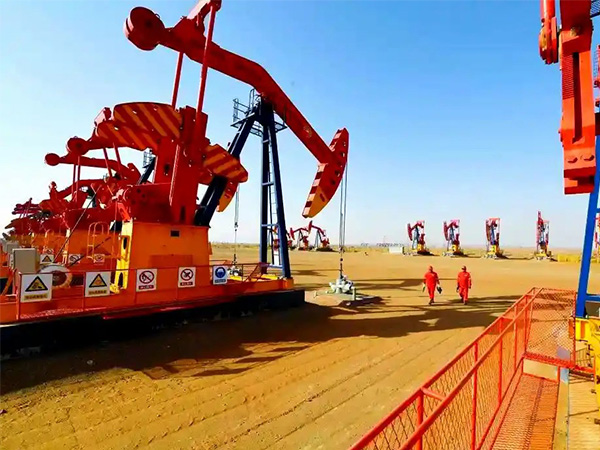 The Jilantai Oilfield of Huabei Oilfield Company has driven the efficient development of the old oilfield through innovation.